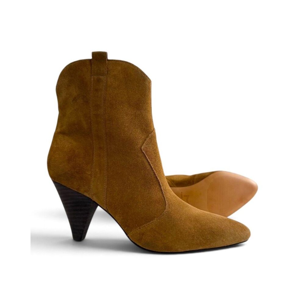 Marc Fisher LTD. Carissa Pointed Toe Pull On Suede Booties, NWOT! Size 10M
